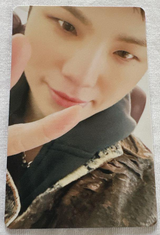SEVENTEEN HAPPY BURSTDAY HMV POB Official Photocard Photo