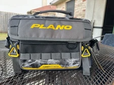 Plano Medium 3600 Size Mossy Oak Softsider Fishing Tackle Bag