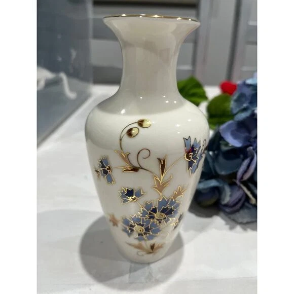 Jarrón Zsolnay Hungría porcelana pintada a mano con adornos de aciano y oro Foto 2 de 4