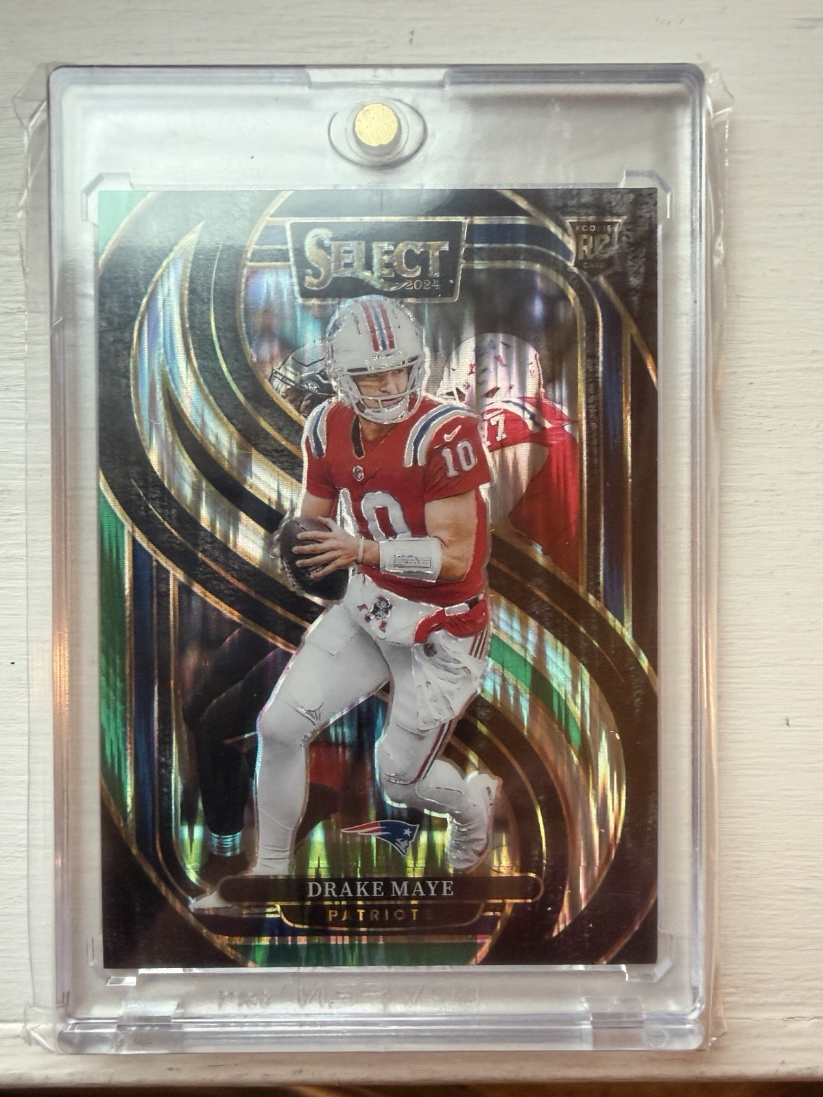 2024 Panini Select Premier Level Drake Maye #113 Black & Green Shock Prizm (RC)