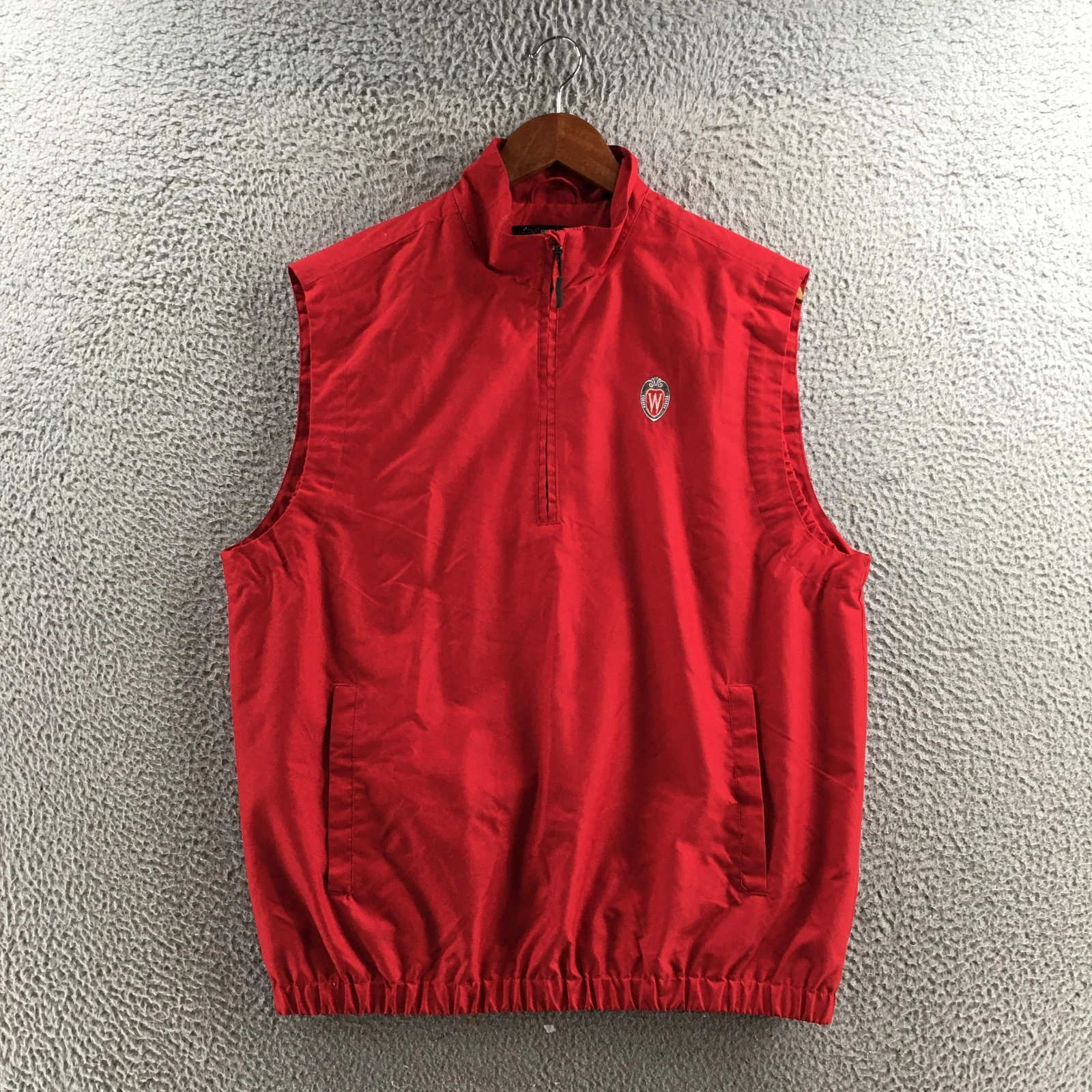 Greg Norman Half Zip Sleeveless Vest Mens M Red Polyester Mock Neck Pullover