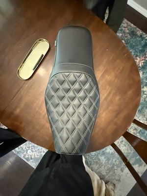 Triumph Bonneville T100/T120 King and Queen Seat by Sahara Seats (Liquid Cooled)
