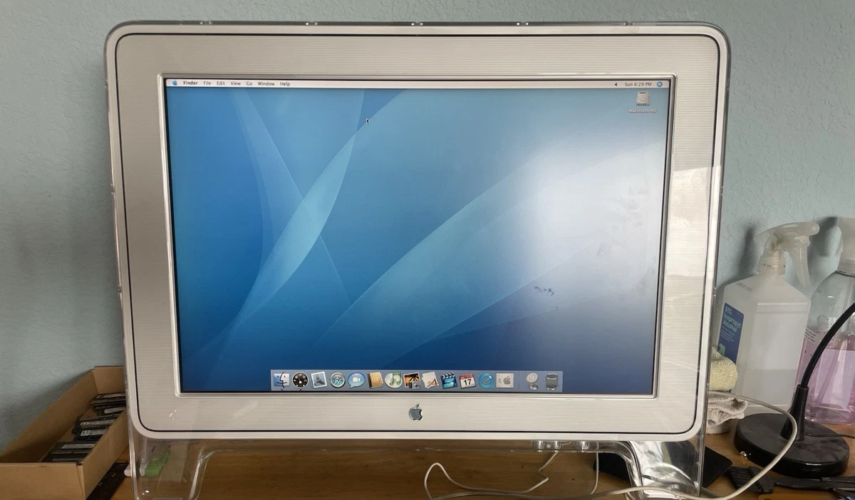 Apple Cinema Display 19 in-22.9 in Screen Computer Monitors for
