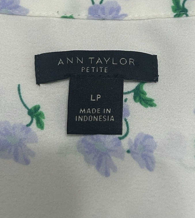 Ann Taylor Essential Button Down White Floral Top… - image 7