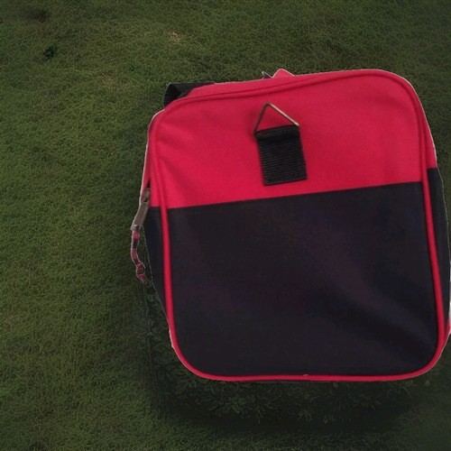 AAA Reisetasche rot schwarz weiß Logo doppelte Tragegurte stabil neu ohne Etikett - Bild 2 von 5