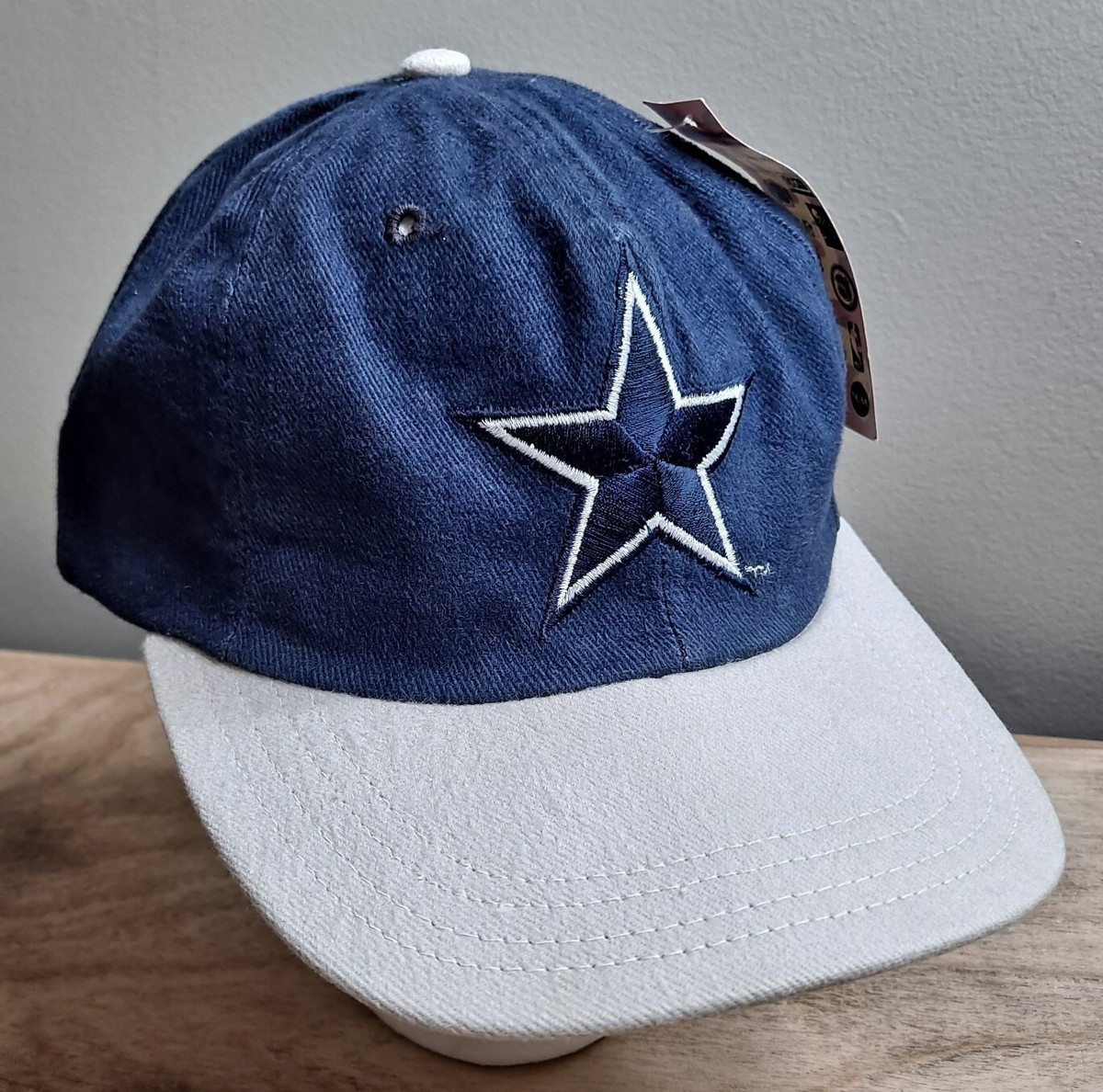 Vintage NOS Dallas Cowboys AJD Sport Low Profile Leather Strapback 