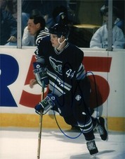 Hartford Whalers Chris Pronger Signed Autographed 8x10 Photo COA