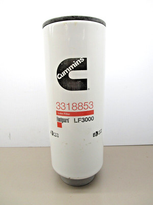 Fleetguard  LF3000  Engine Lube Oil Filter  Cummins 3318853