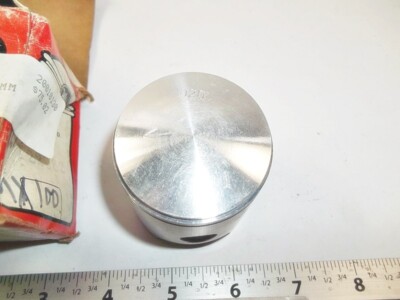 YAMAHA 76 - 81 DT100 MX100 NOS WISECO 020 .50MM PISTON 161543 DT