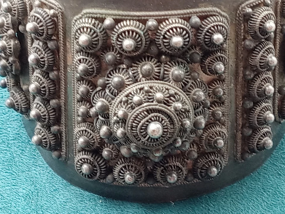 Brazalete antiguo de plata MOL masivo de las Indias Orientales: 115 gramos, brecha de 7,5" = 1,7" Foto 2 de 4