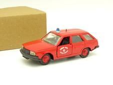 Norev SB 1/43 - Renault 18 Firefighters