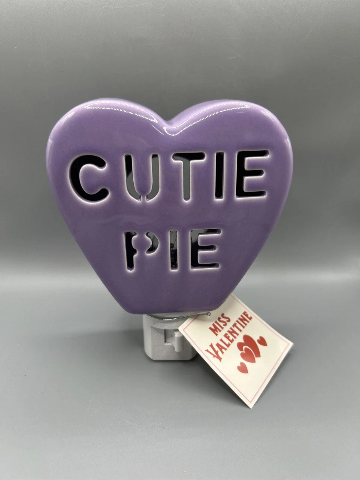 Mr. Christmas Miss Valentine Conversation Heart Night Light - Thumbnail 2