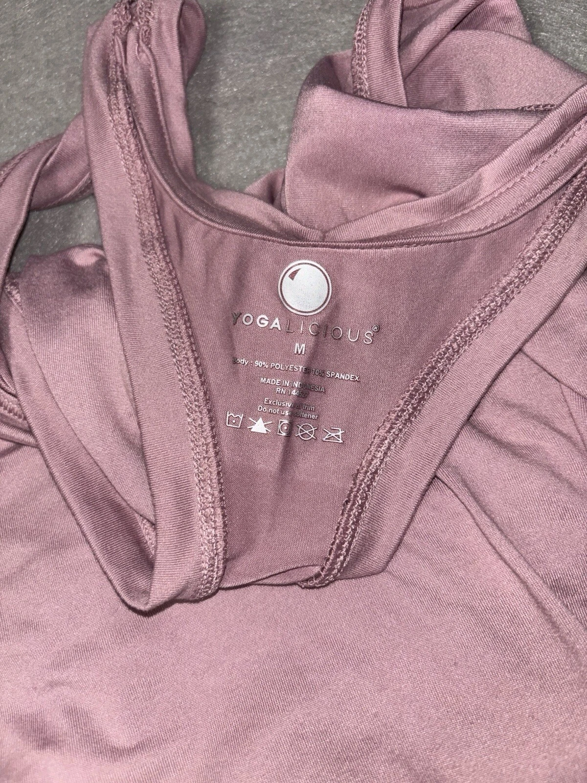yogalicious muted round neck athletic active tank-top