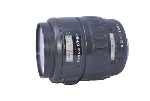 データベース Pentax MZ-5 SLR Kamera mit SMC Pentax-FA 1:4 28-70mm AL - 62852 |