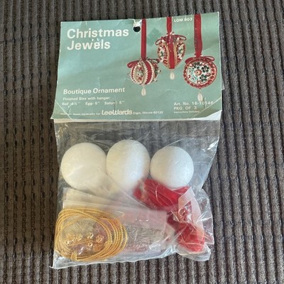 NOS Vintage Christmas Craft kit BALL EGG SATURN LEEWARDS  LOM 803 factory sealed