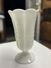 Vintage E.O.BRODY CO Large White Milk Glass Flower Fern Vase 9" M5200 Cleveland