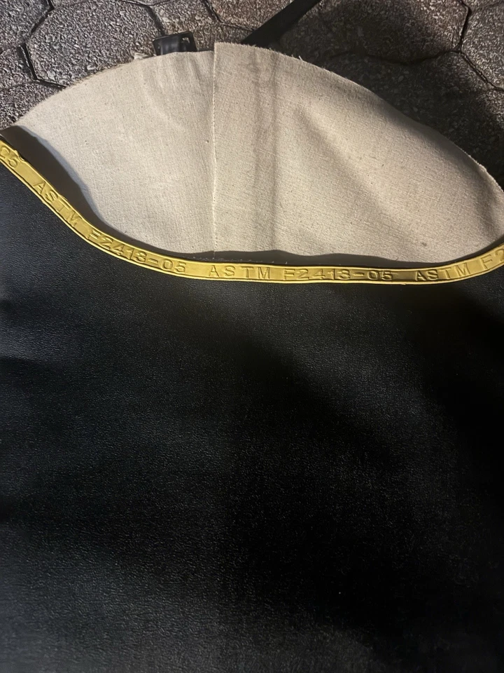 Ranger T112 Black Steel Toe Hip Boots Size 9 - Image 3 of 4