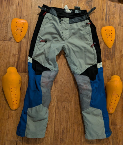 BMW Ralley 2 pro pants Gortex, CE Knee/Hip pads, 32"-36" waist adjustable, Used