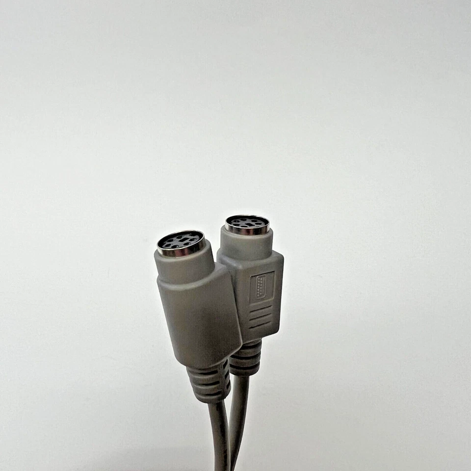 PS/2 Mouse & Keyboard Y Splitter Cable PS/2 Male to 2x PS/2 Female - Image 2 of 3
