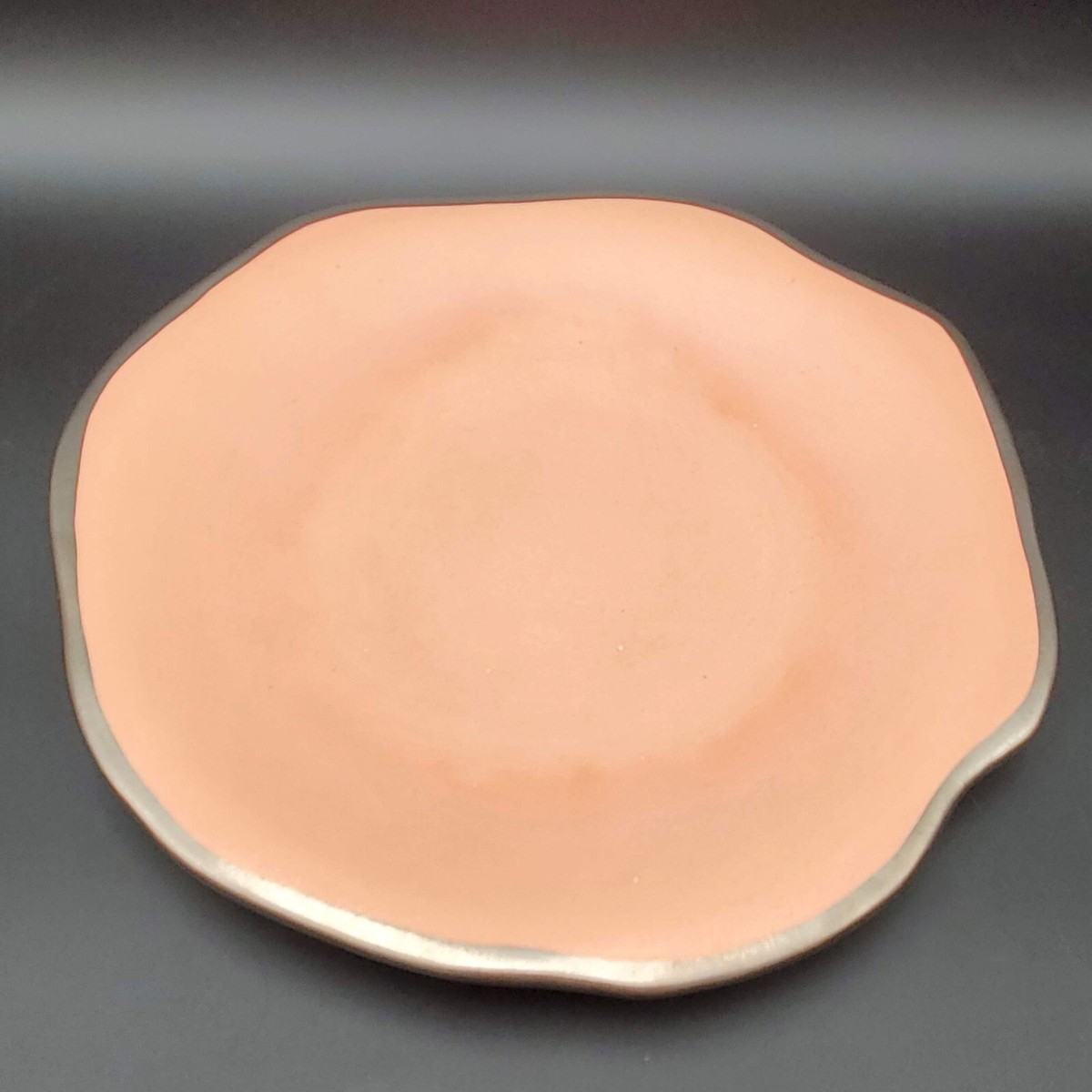 RARE Julie Sanders Gold Trim Cyclamen Pottery 12” Dinner Plate