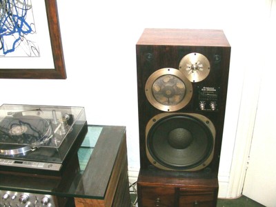 jbl high end speakers