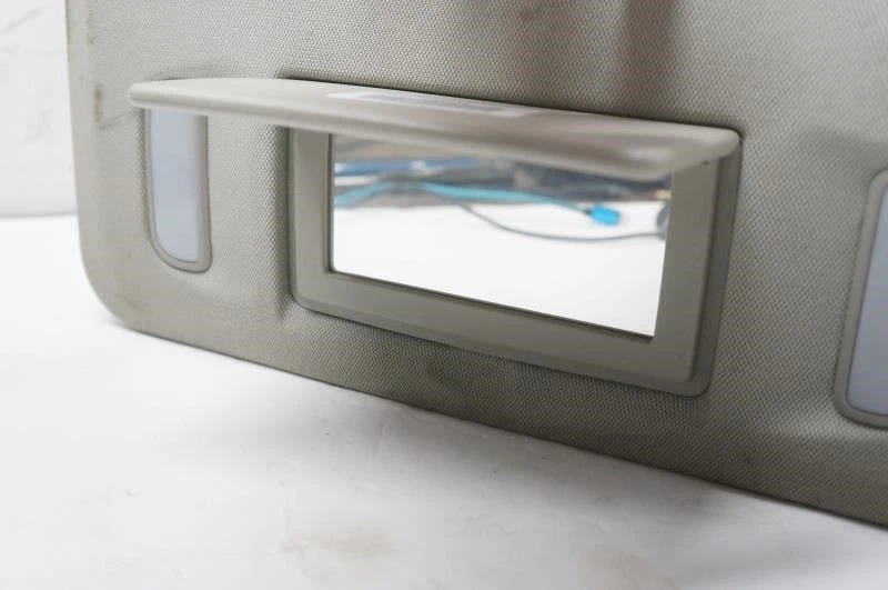 Parasol derecho pasajero Cadillac SRX 2010-2014 gris 23141970 OEM Foto 3 de 4