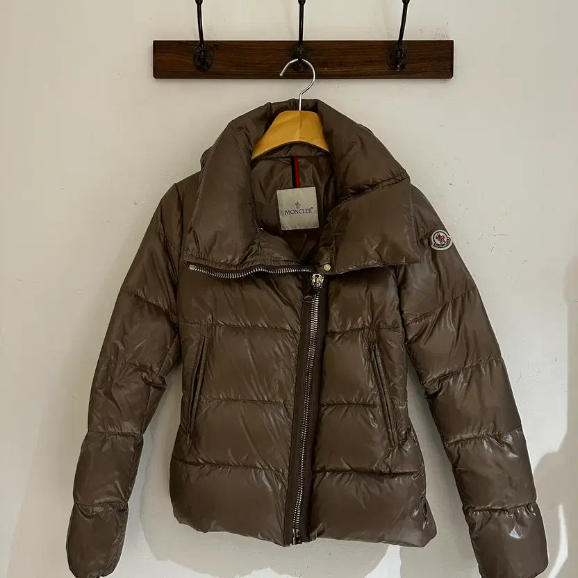 Moncler ILE Lay Down Padding Jacket - image 3