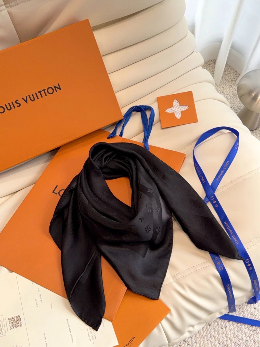 本日最終値下げ！LOUIS VUITTON シルクスカーフ 25+ Louis Vuitton Silk Scarves & Wraps for Women for sale