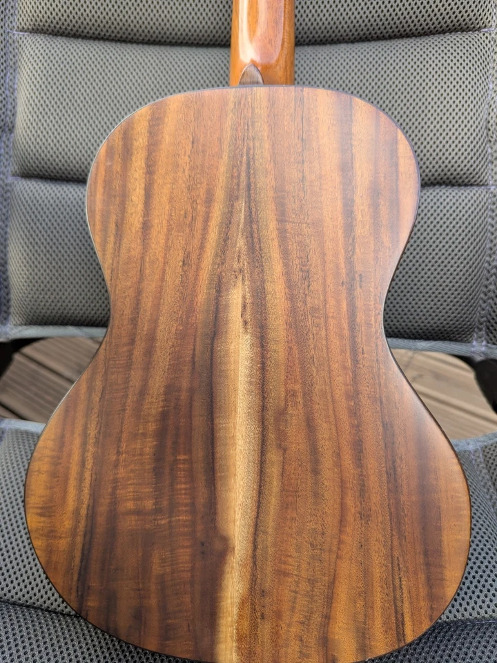 Kala KA-ASAC-T Solid Acacia Tenor Ukulele - Great Condition - Image 4 of 4