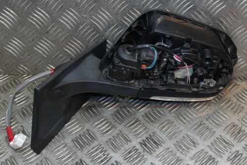 GENUINE 2015-21 TOYOTA PRIUS NSF PASSENGER SIDE LEFT BSM WING MIRROR E4044690