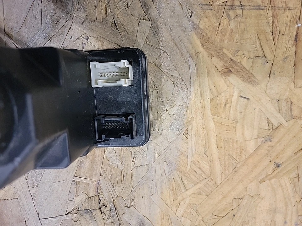 1998 - 2003 梅赛德斯 E430 CLK430 中央门锁供应真空泵 原始设备制造商 — 第 4/4 张图片