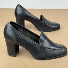 Westies Vintage Black Leather Heeled Loafer Womens Size 6M Square Toe Block Heel