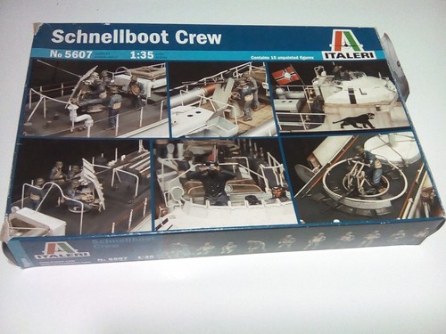 SCHENELLBOOT CREW ITALERI - Foto 3 di 6