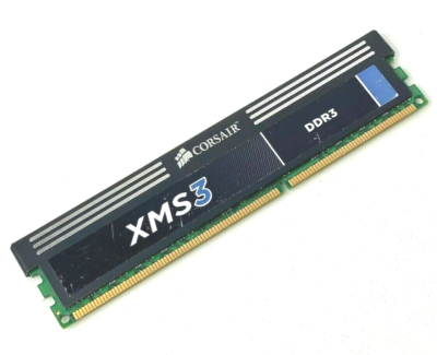 CORSAIR 4GB DDR3 1600MHz PC3-12800U 240 Pin UDIMM Desktop Gaming Memory  Shield