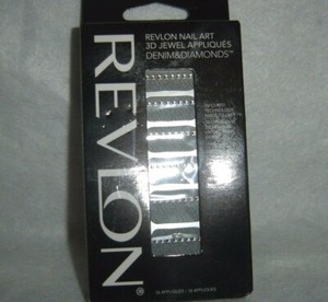 REVLON*Nail Art*3D JEWEL APPLIQUES~(18)DENIM&DIAMONDS~#03 STUD-STRUCK~NEW~BOXED 