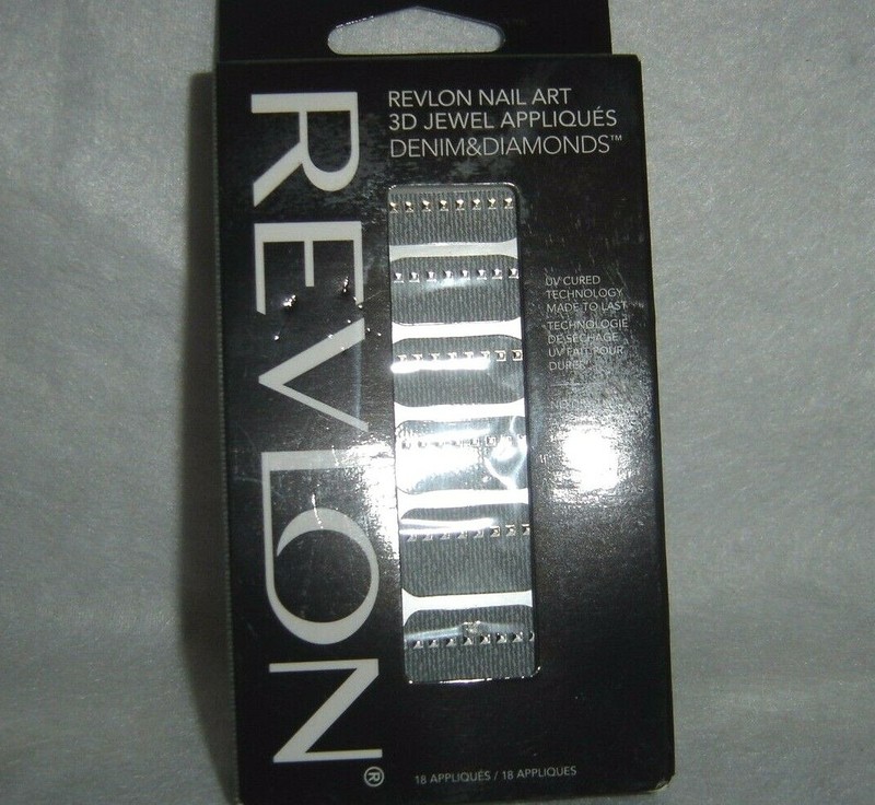 REVLON*Nail Art*3D JEWEL APPLIQUES~(18)DENIM&DIAMONDS~#03 STUD-STRUCK~NEW~BOXED 