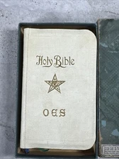 HOLY BIBLE Order Of Eastern Star Masonic A.J. Holman Company 1941 3.5x6"