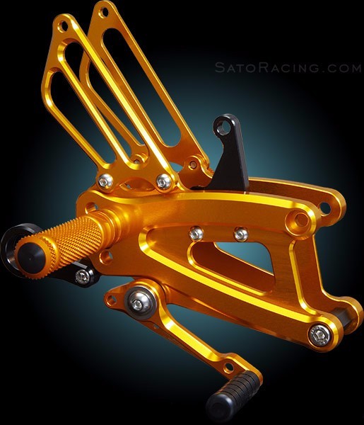 SATO TRIUMPH 2013-2015 DAYTONA 675 / 675R ADJUSTABLE REARSETS REAR