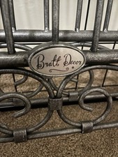 Bratt Decor Baby Crib