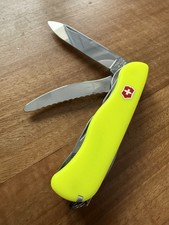 VICTORINOX Fireman Stay Glow Schalen Schweizer Taschenmesser neu / unbenutzt 