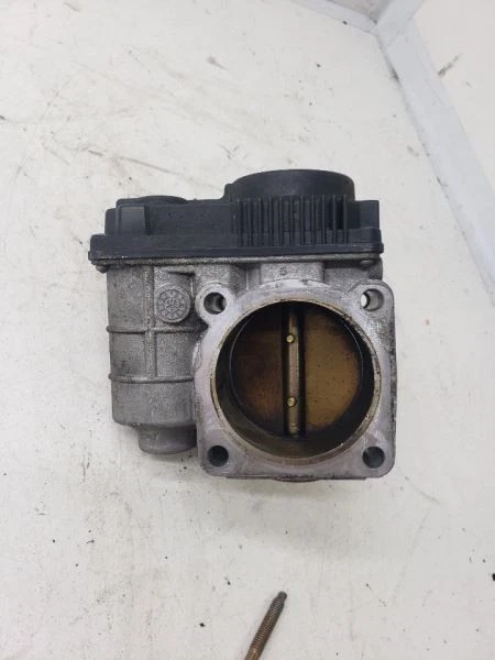 Cuerpo del acelerador 2,5 L 4 cilindros compatible con 02-06 ALTIMA 695021 Foto 2 de 2