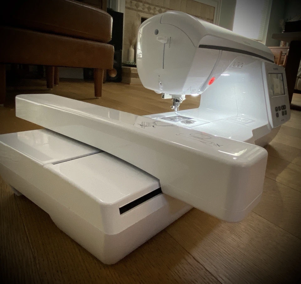 Вышивальная машина Brother Innovis NQ1700E WiFi передача дизайна для области 6x10 - Изображение 4 из 4