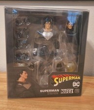 GENUINE MAFEX DC Comics Superman  Return of Superman  No.150 US Seller IN STOCK