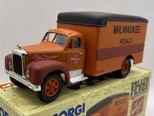 copy-43582 CORGI Berliet GLR8 fourgon TELEVISION 1:50  camion MINIATURE