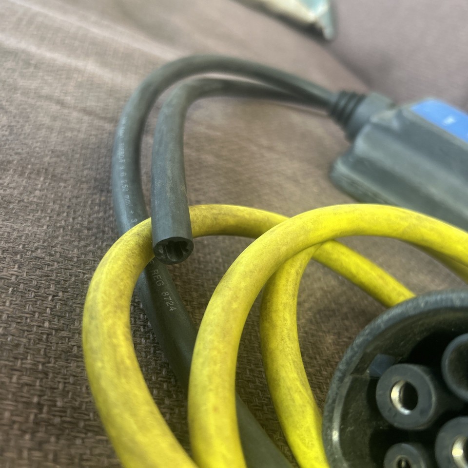 Genuine Jaguar Land Rover EV Charging Cable Type 2 UK Plug 10A spares ...