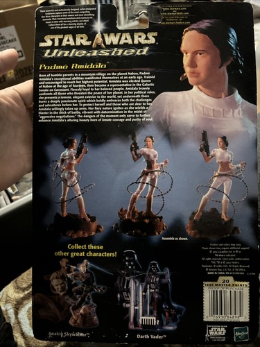 Hasbro Star Wars Unleashed Padme Amidala Action Figure 2002 Sealed NEW In Box - Picture 2 of 2
