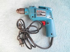 VINTAGE MAKITA CORDED ELECTRIC 3/8" VARIALBLE SPEED REVERSING DRILL #6404 WORKS!