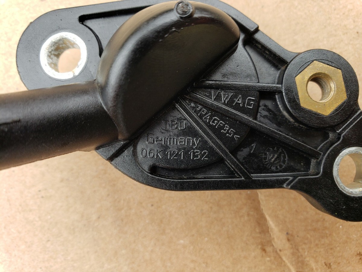 d11k19m21 Porsche Macan Audi-VW Coolant Flange 06k 121 132 | eBay