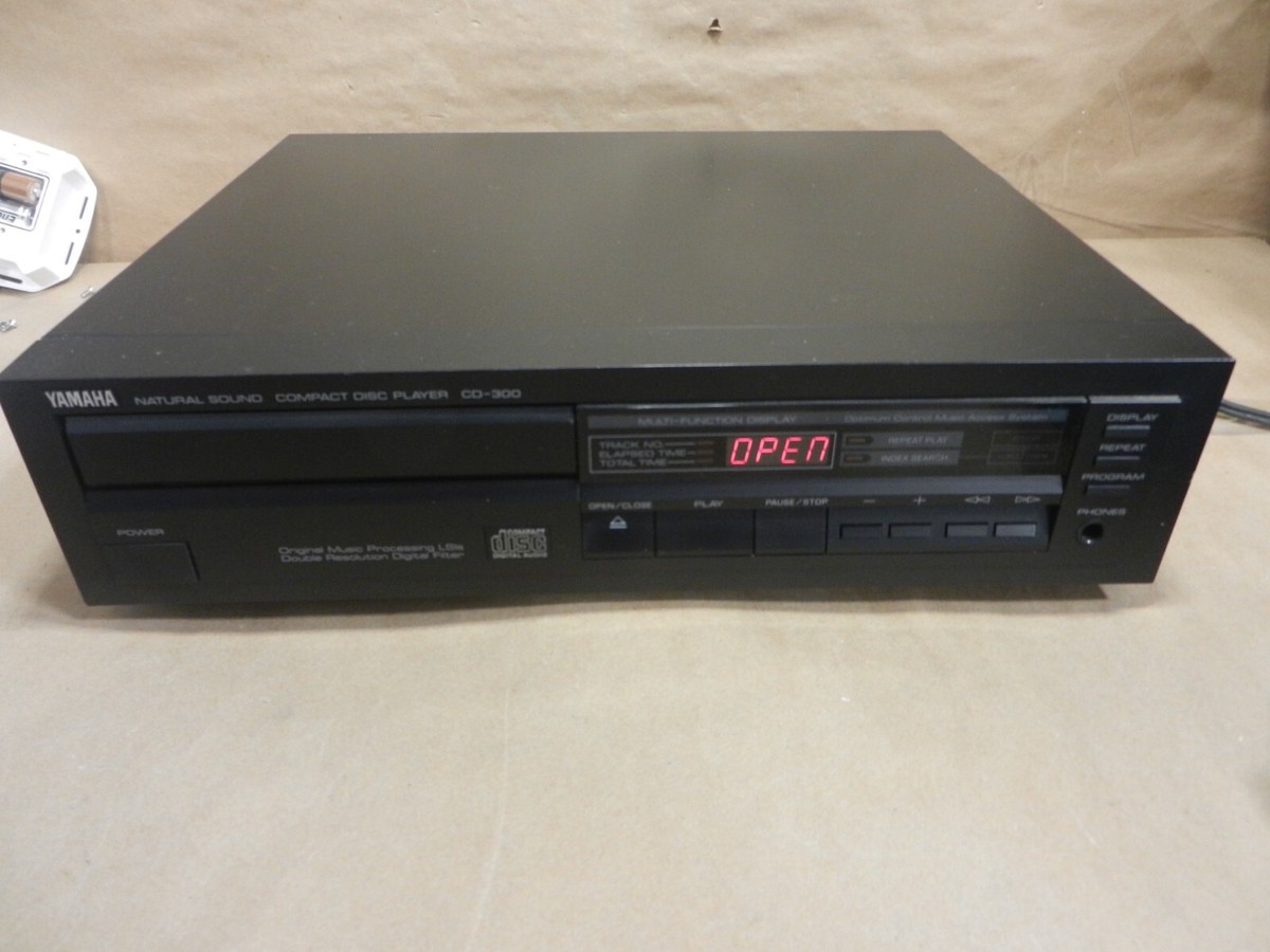 Yamaha CD-300 Audiophile Pure Direct Analog Digital USB CD Player