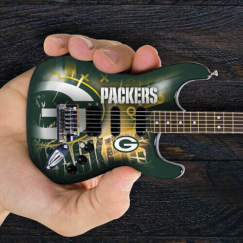 Woodrow NFL Green Bay Packers 10" Collectible Mini Guitar - Picture 1 of 1